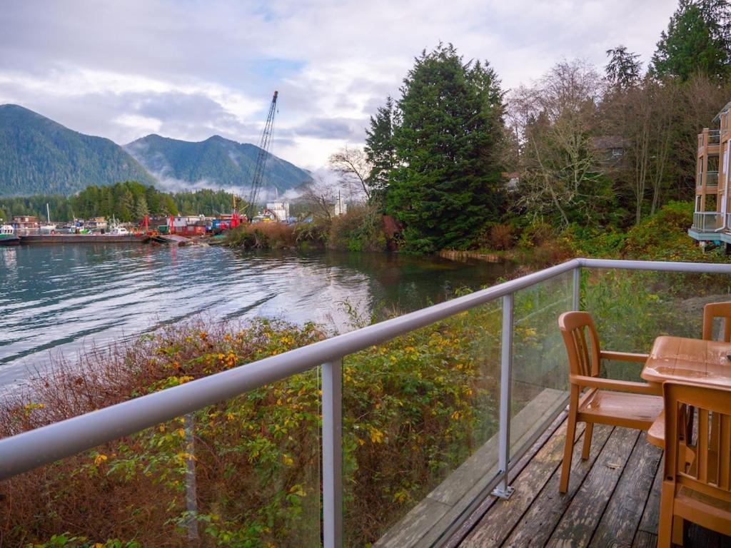 شقة Waterfront View Of The Inlet, Short Walk To Town توفينو المظهر الخارجي الصورة
